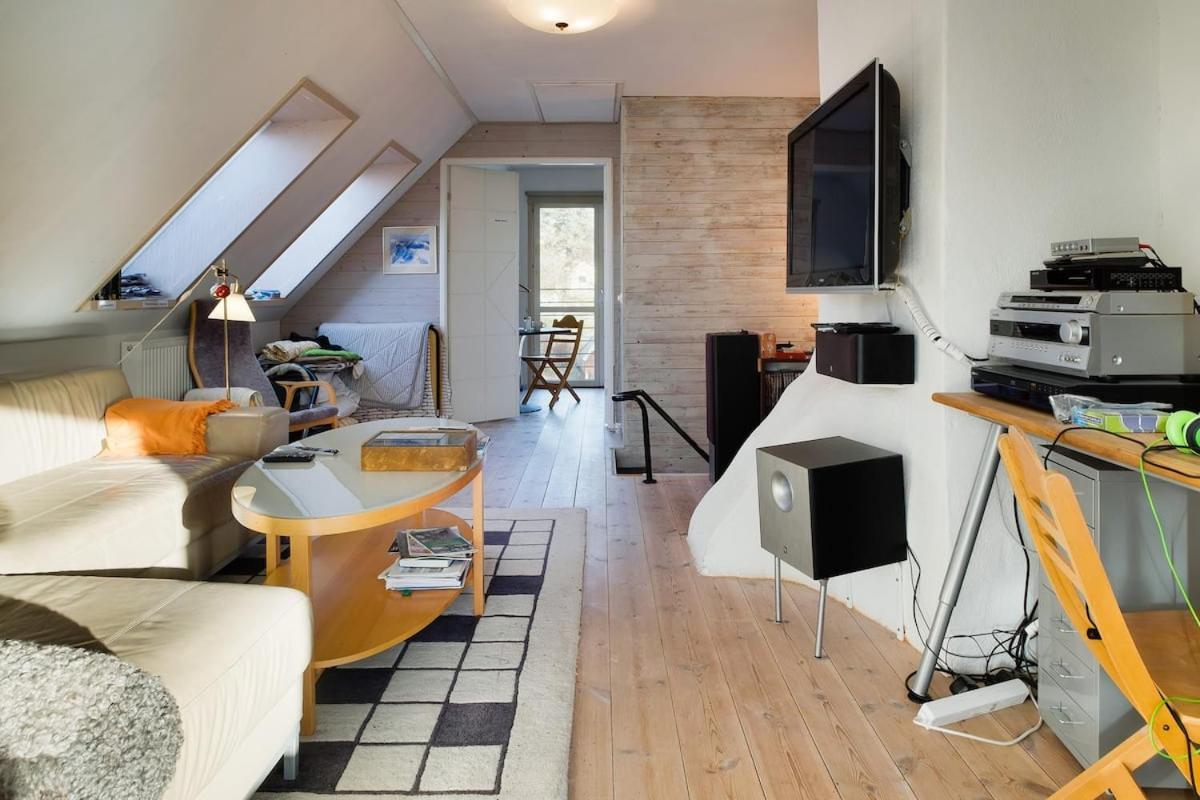 Pink House Room#1 Stockholm Bagian luar foto